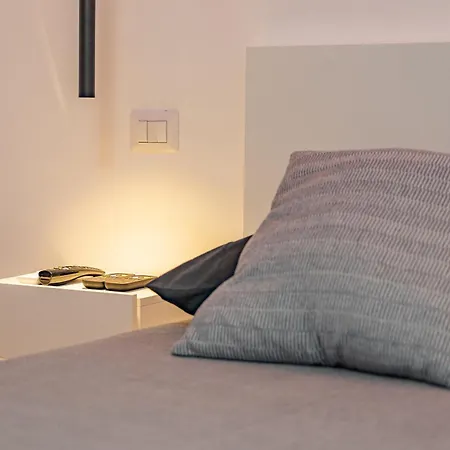 Exclusive Led House Garibaldi FS-2