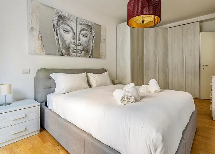 Cozy 1 Bedroom In Viale Monza
